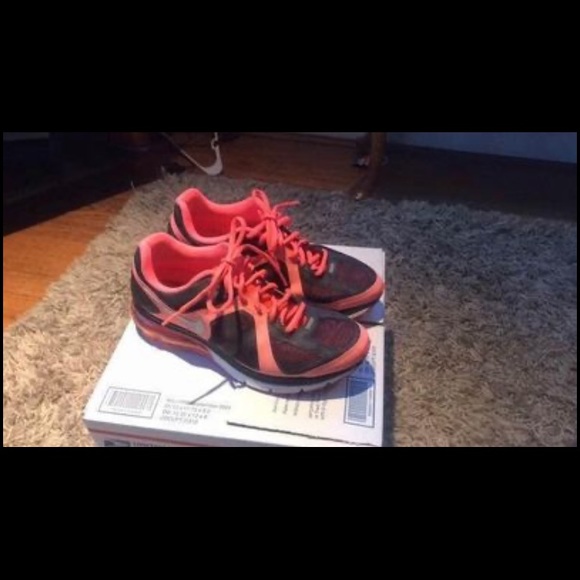 Nike Air Max Black/Hot Pink with PowerStep Pinnacle insole included! 8.5 - Picture 9 of 11